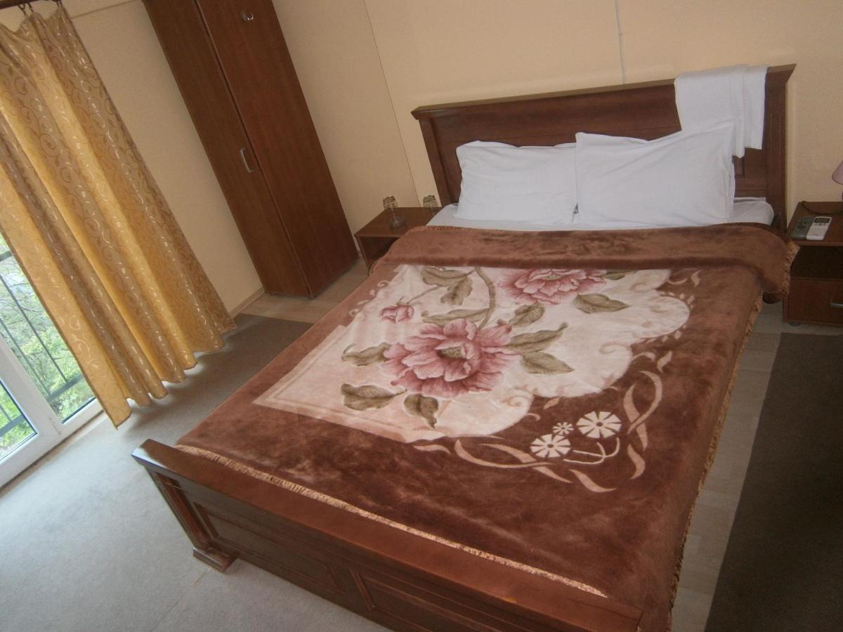 Vila Patria Podgorica Bilik gambar